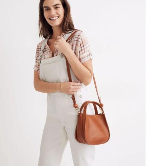 Madewell The Sydney Zip Top Leather Crossbody - Picture 15 of 15